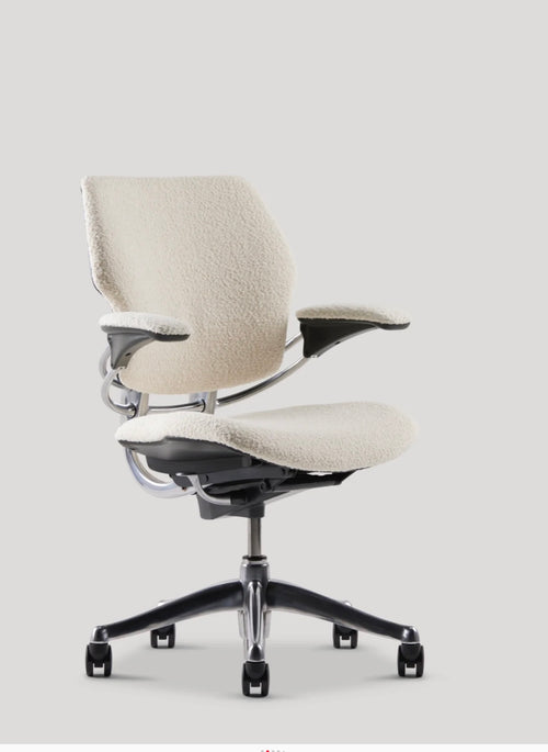 Humanscale Freedom Chair – Ergonomic Reclining Task Chair with Headrest